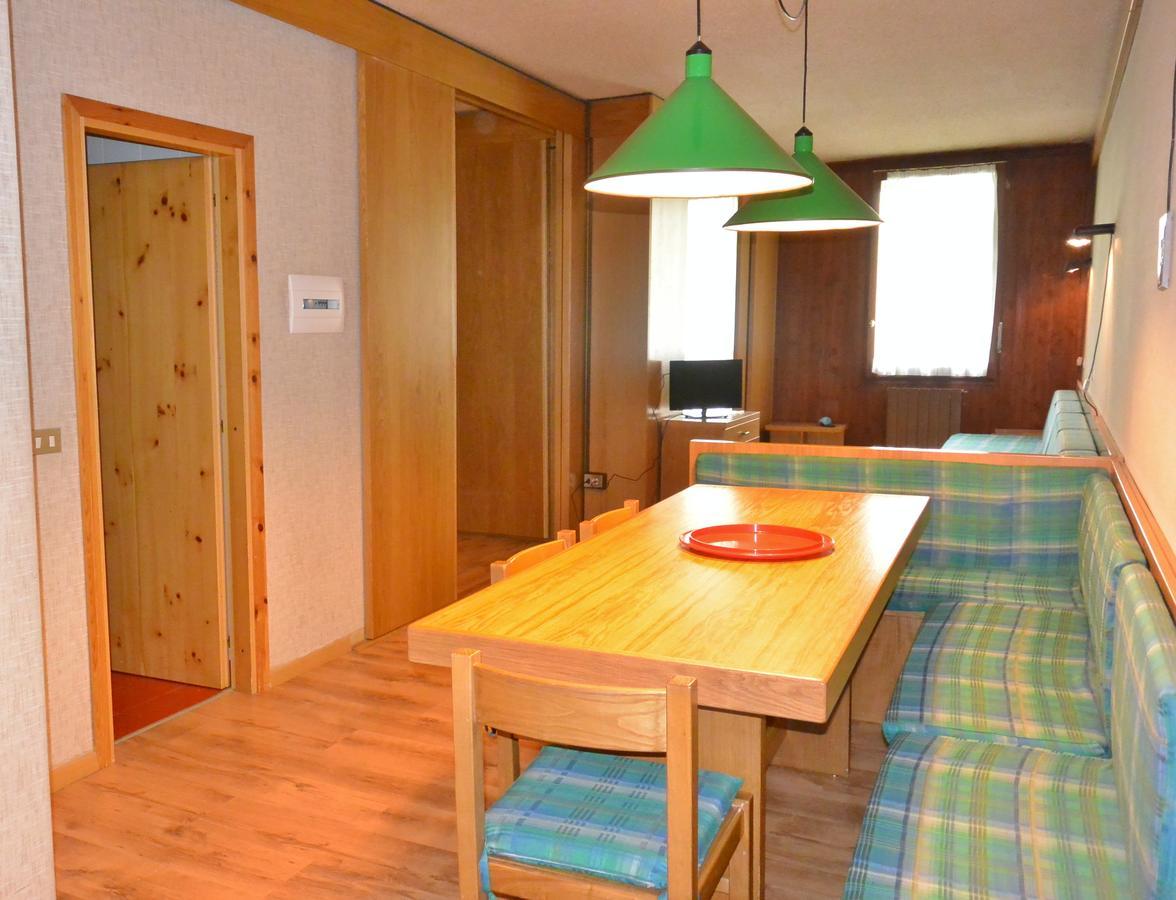 Appartamenti La Maison De Vacances Бройл-Червиня Екстериор снимка